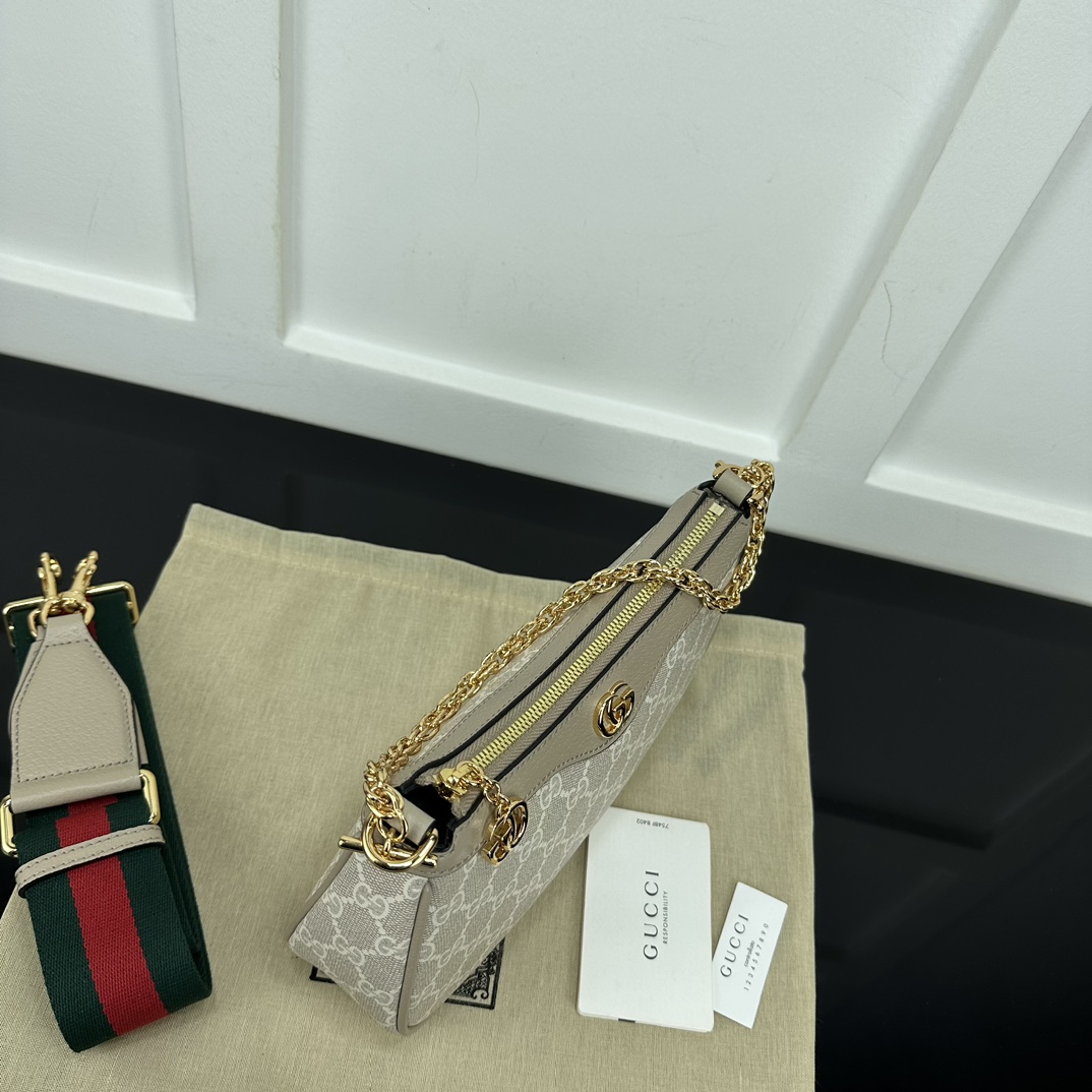 Gucci Hobo Bags